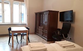 Dob15 Big Apartment